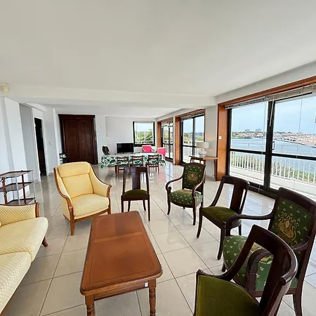 Apartment Splendide Frontal Mer, 4 Chambres, Garage Privatif, Proche Commerces Et Plages - Fr-1-197-607 Les Sables-d'Olonne